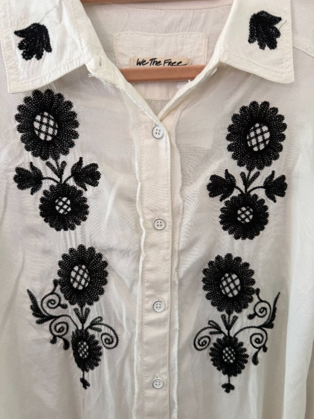 WE THE FREE EMBROIDERED BILLY BLOUSE - Picture 5 of 6